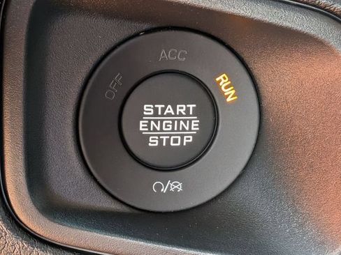 New 2026 Jeep Gladiator Sport AWD/4WD image 23
