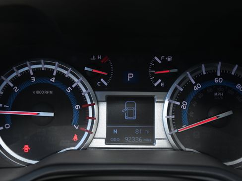 Used 2016 Toyota 4Runner SR5 image 15