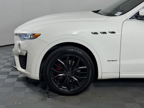 Used 2020 Maserati Levante GranSport AWD/4WD image 11