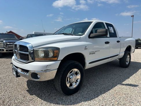Used 2006 Dodge Ram 2500 Truck SLT w/ Quad Cab Big Horn Value Group AWD/4WD image 5