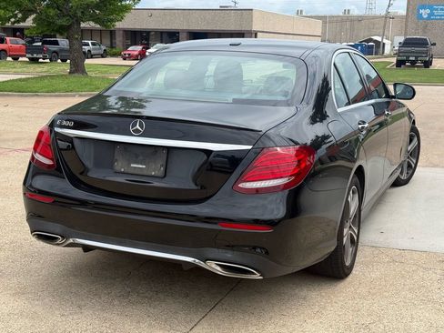Used 2019 Mercedes-Benz E 300 image 6