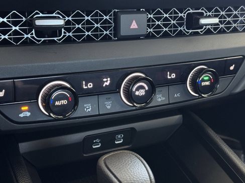 Certified 2025 Honda Accord SE image 16