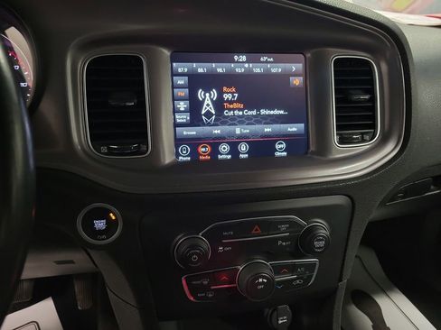 Used 2023 Dodge Charger SXT image 14