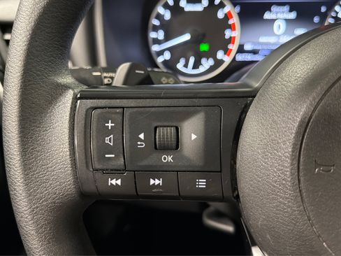Used 2022 Nissan Rogue S AWD/4WD image 22