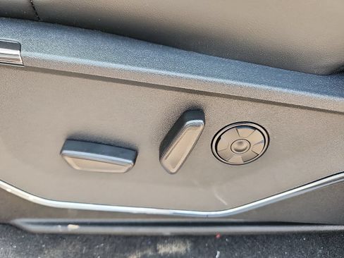New 2025 Ford F250 Platinum AWD/4WD image 12