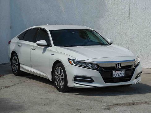 Used 2019 Honda Accord Hybrid image 3