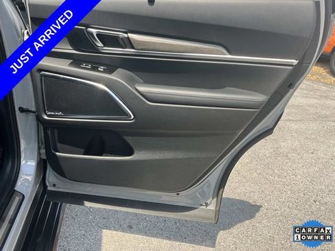 Used 2021 Kia Telluride SX w/ SX Prestige Package AWD/4WD image 20