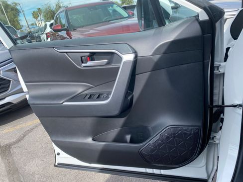 Used 2025 Toyota RAV4 XLE w/ Weather Package image 18