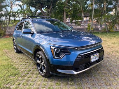 Used 2023 Kia Niro EX Touring