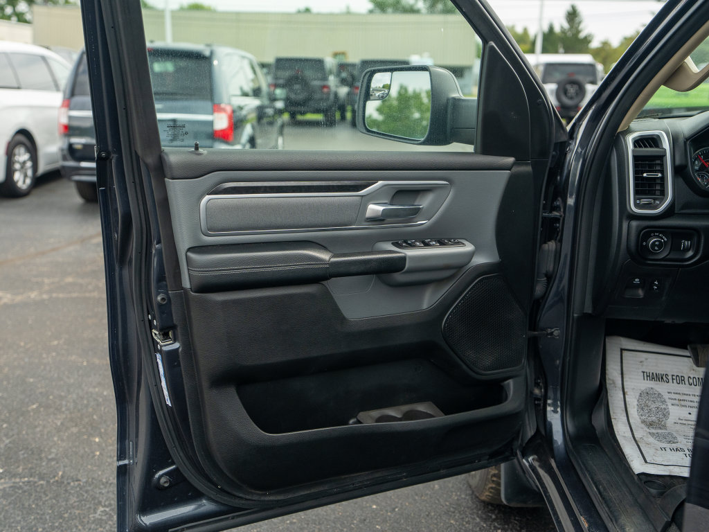 Used 2020 RAM 1500 Big Horn AWD/4WD image 10