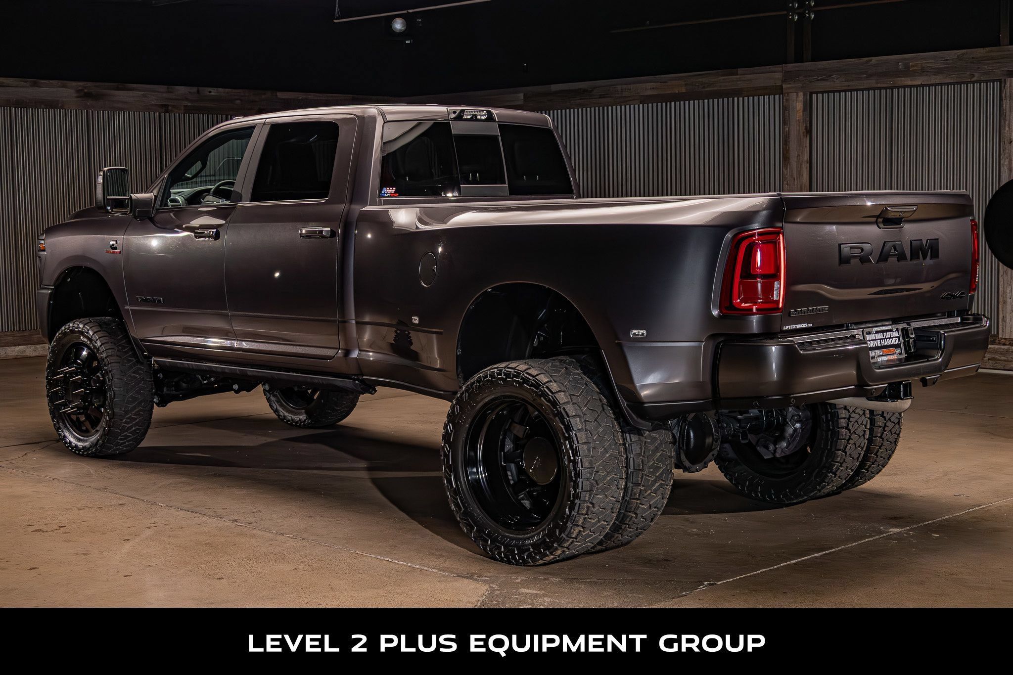 Used 2025 RAM 3500 Laramie AWD/4WD image 7