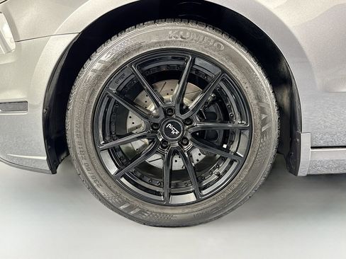 Used 2014 Ford Mustang Coupe image 27