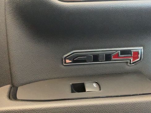 Used 2022 GMC Sierra 1500 AT4 w/ AT4 Preferred Package AWD/4WD image 51