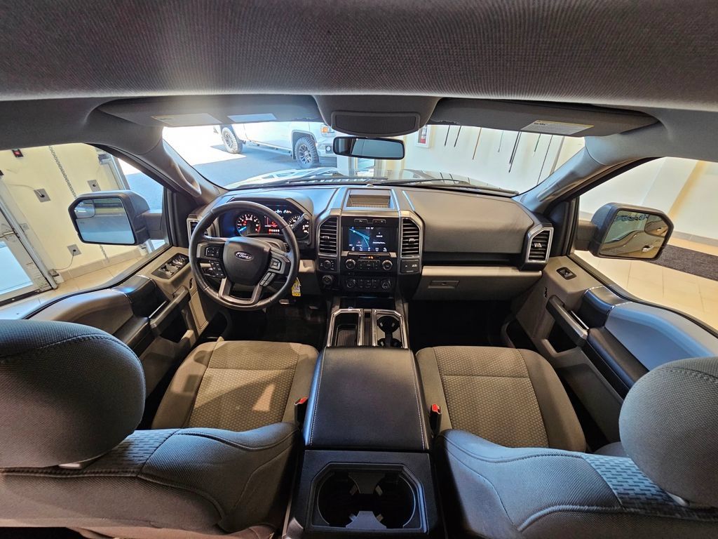 Used 2017 Ford F150 XLT w/ Equipment Group 302A Luxury AWD/4WD image 22