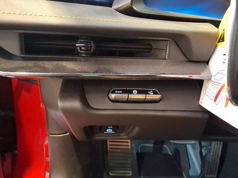 New 2026 Chevrolet Corvette Stingray w/ Stealth Interior Trim Package image 19