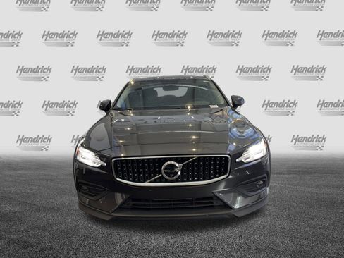 Certified 2025 Volvo V60 B5 Cross Country Plus AWD/4WD image 41