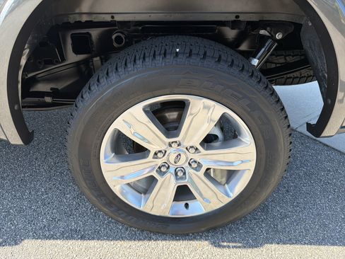 Used 2020 Ford F150 Platinum w/ Equipment Group 701A Luxury AWD/4WD image 28