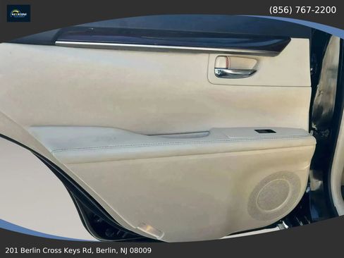 Used 2014 Lexus ES 350 w/ Luxury Package image 17