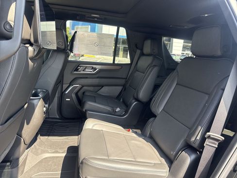New 2026 GMC Yukon Denali w/ Advanced Technology Package AWD/4WD image 20