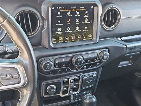 Used 2020 Jeep Wrangler Unlimited Sahara AWD/4WD image 15