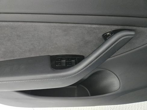 Used 2019 Tesla Model 3 Standard Range Plus RWD image 21