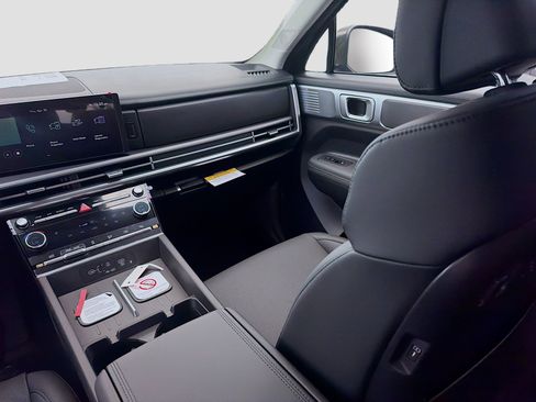 New 2026 Hyundai Santa Fe SEL FWD image 16