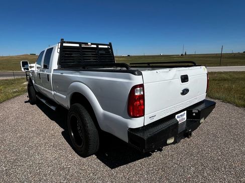 Used 2014 Ford F250 XLT w/ XLT Value Package AWD/4WD image 3