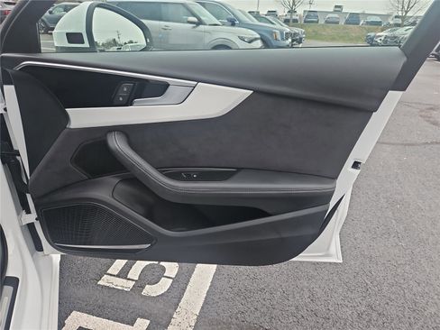 Used 2024 Audi A4 2.0T Premium Plus w/ Premium Plus Package image 28