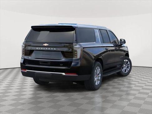 New 2026 Chevrolet Suburban LT w/ Comfort Package image 4