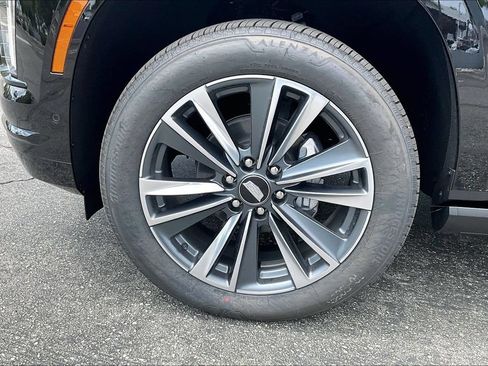 New 2026 Cadillac Escalade Sport AWD/4WD image 13