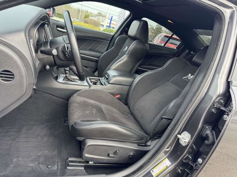 Used 2023 Dodge Charger Scat Pack w/ Plus Group RWD image 15