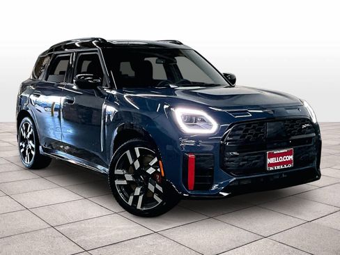 Used 2025 MINI Cooper Countryman John Cooper Works image 2