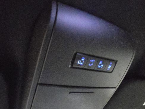 Used 2019 Dodge Grand Caravan GT image 37