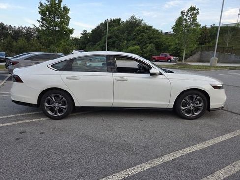 Used 2025 Honda Accord EX-L image 5