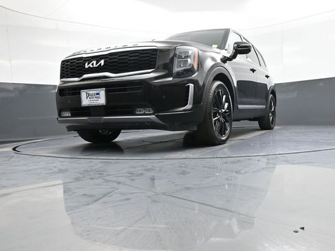 Certified 2022 Kia Telluride SX w/ SX Prestige Package AWD/4WD image 28
