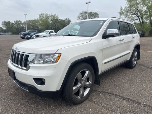 Used 2012 Jeep Grand Cherokee Limited w/ Luxury Group II AWD/4WD image 8