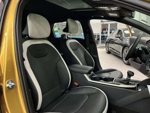 New 2026 Kia K4 GT-Line Turbo image 17