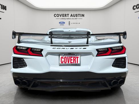 Used 2023 Chevrolet Corvette Stingray Premium Cpe w/ Z51 Performance Package RWD image 4