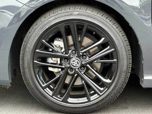 Used 2025 Toyota Camry SE w/ Convenience Package FWD image 25