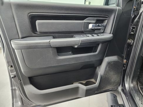 Used 2018 RAM 1500 Rebel w/ Luxury Group image 36