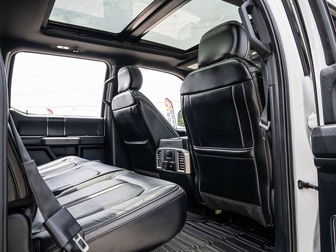 Used 2020 Ford F150 Platinum w/ Equipment Group 701A Luxury AWD/4WD image 22