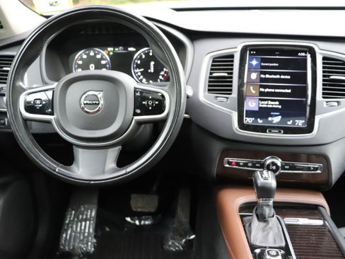 Used 2019 Volvo XC90 T6 Momentum AWD/4WD image 37