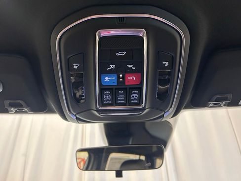 New 2026 Jeep Grand Cherokee L Limited AWD/4WD image 19