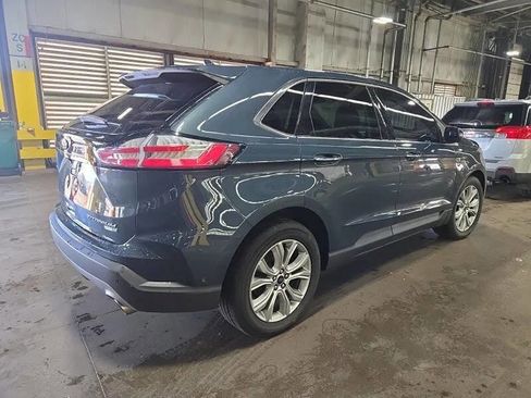 Used 2019 Ford Edge Titanium w/ Equipment Group 301A AWD/4WD image 5