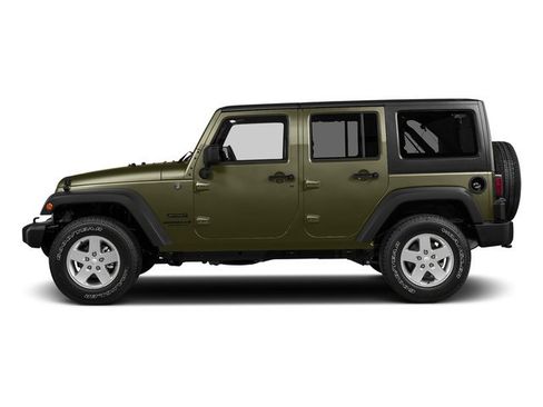 Used 2016 Jeep Wrangler Unlimited Sahara AWD/4WD image 3
