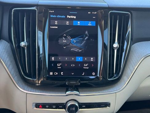 Used 2023 Volvo XC60 B5 Plus w/ Climate Package image 20