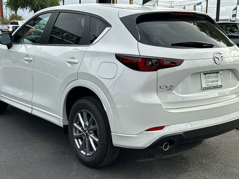 New 2025 MAZDA CX-5 AWD 2.5 S w/ Preferred Package image 6