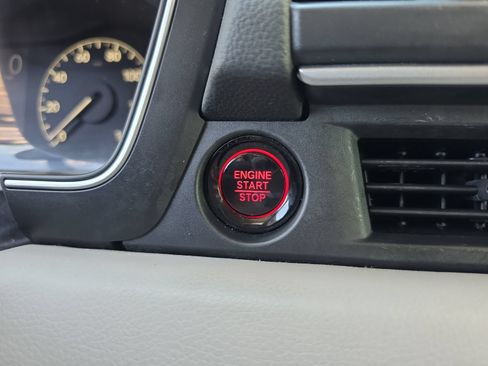 Certified 2025 Honda Pilot EX-L image 25