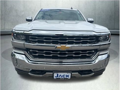 Used 2017 Chevrolet Silverado 1500 LTZ w/ Sport Package AWD/4WD image 15