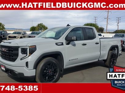 New 2025 GMC Sierra 1500 Pro w/ Graphite Edition